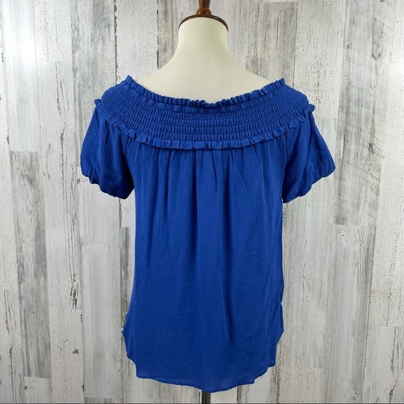 Saks Fifth Avenue‎ Women's Blue Off Shoulder Blouse - Picture 6 of 10